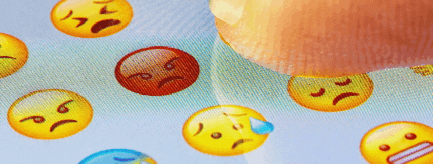 ¿Sabías cómo y cuándo se crearon los emojis? 1 BLOGS ANA 18 - Agencia SEO y SEM
